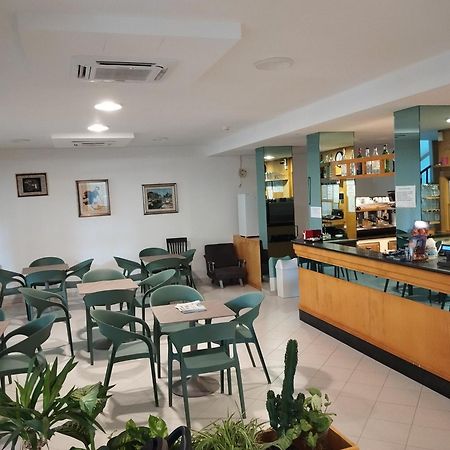 Hotel Irene Riccione Exterior photo
