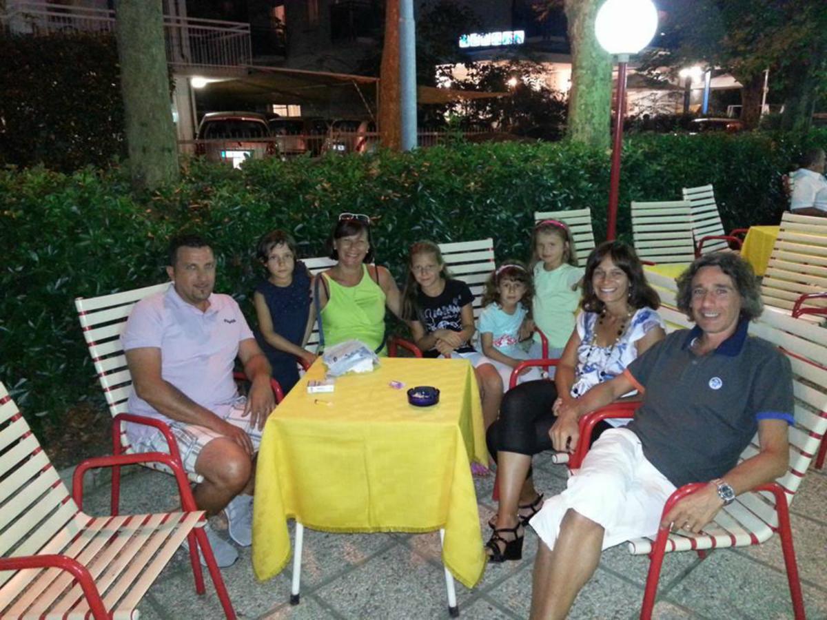 Hotel Irene Riccione Exterior photo